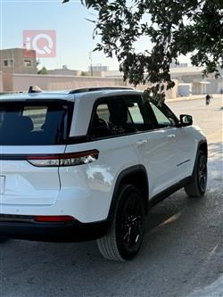 جيب جراند شيروكي